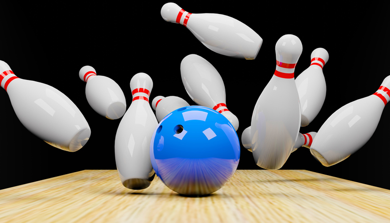 senior-activities-boise-retirement-living-wii-bowling